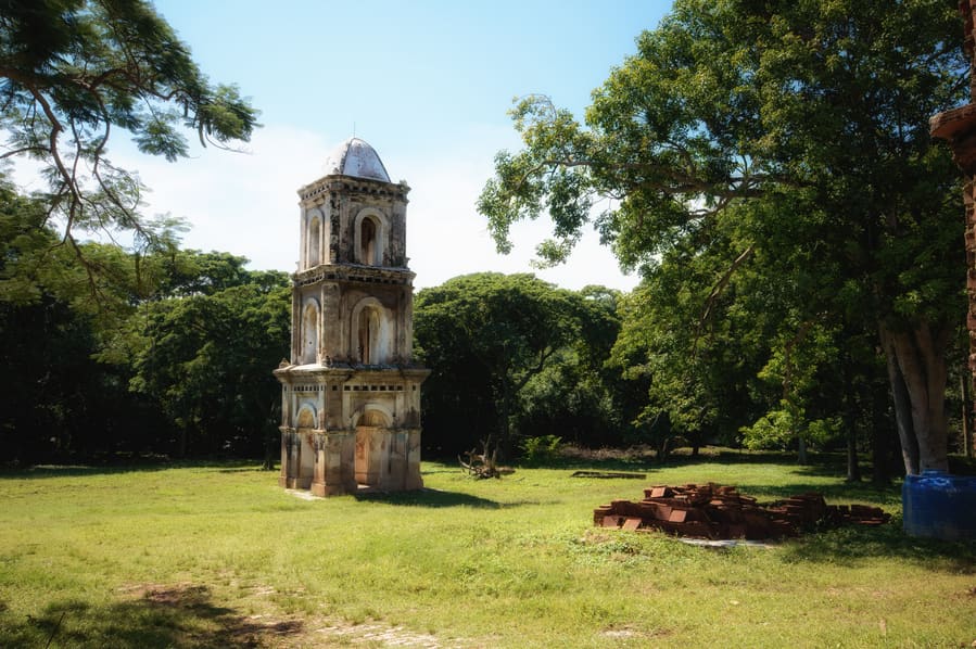 San Isidro de los destiladeros tower trinidad cuba travel guide