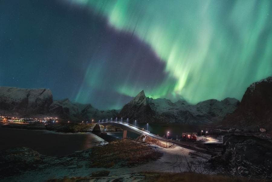 How to see the Northern Lights in Norway Lofoten