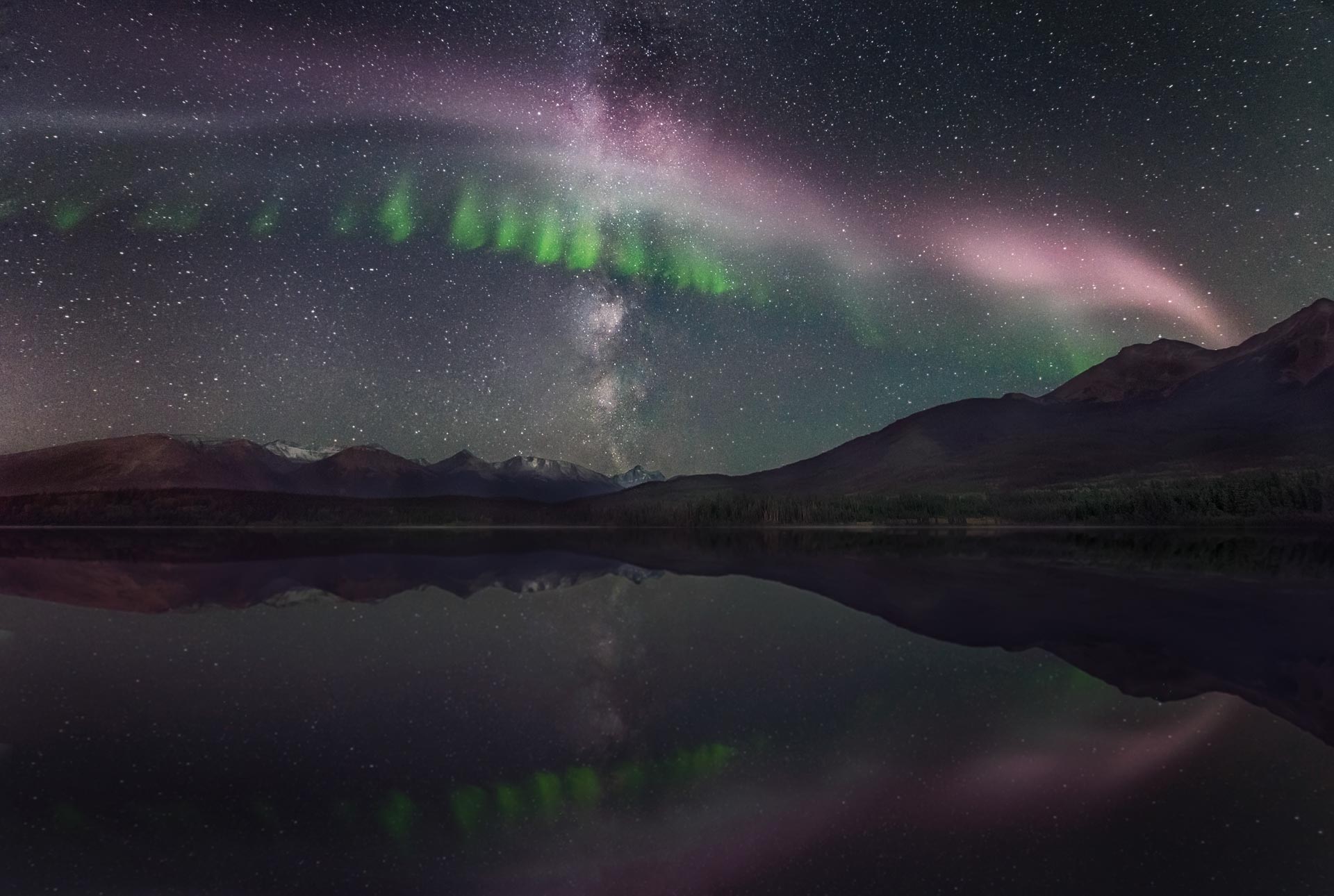 aurora steve alberta canada Milky Way night photography