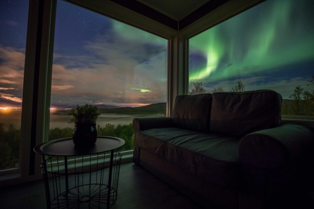 10 Best Northern Lights Hotels in Norway in 2023