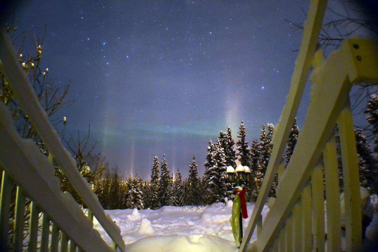 15 Best Hotels To See The Northern Lights In Canada In 2022