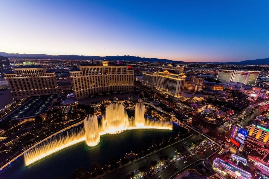 Downtown Delights & City Sights, Las Vegas by helicopter
