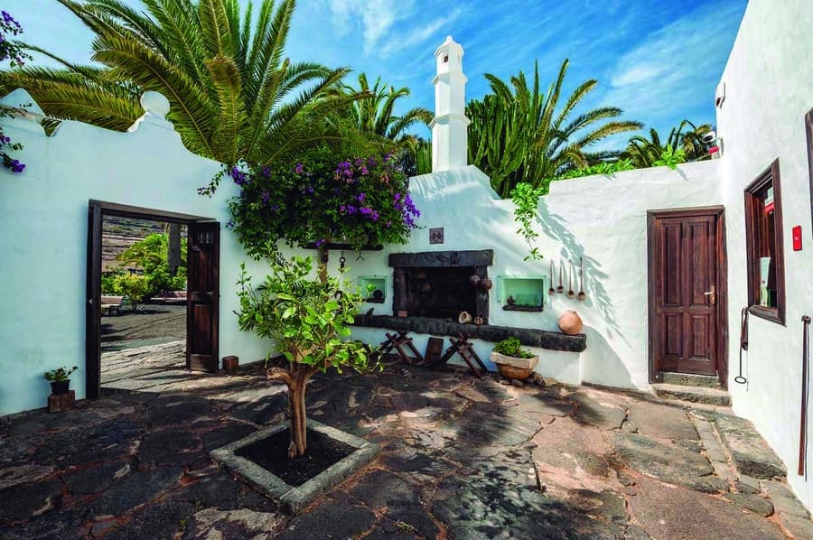 Haría, a good location to stay in Lanzarote, Canary Islands