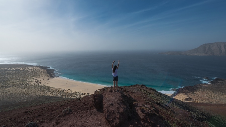 Montaña Bermeja, one of the best things to visit in La Graciosa, Canary Islands