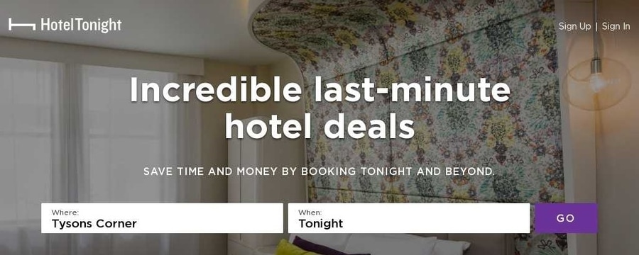 booking last-minute to get the best hotel deals