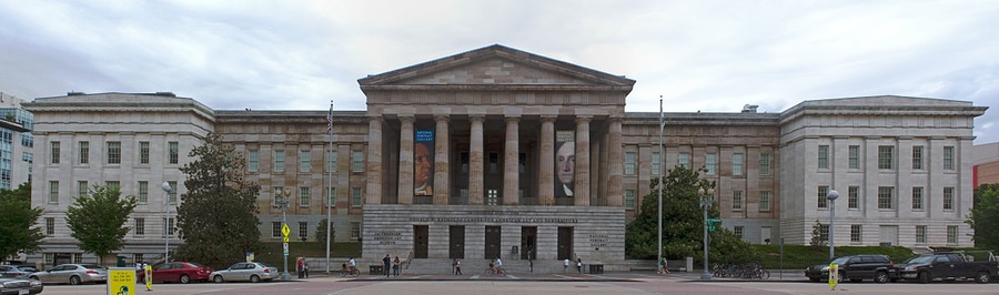 Smithsonian American Art Museum and Renwick Gallery, museums to visit in DC
