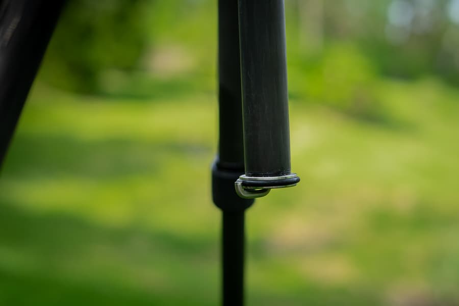 Sunwayfoto T1C40T Tripod opinion - Center column counterweight hook