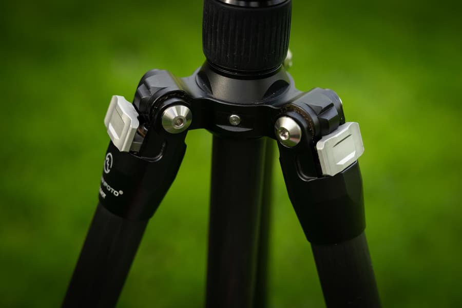 Sunwayfoto T1C40T Tripod opinion - Two different angle selections