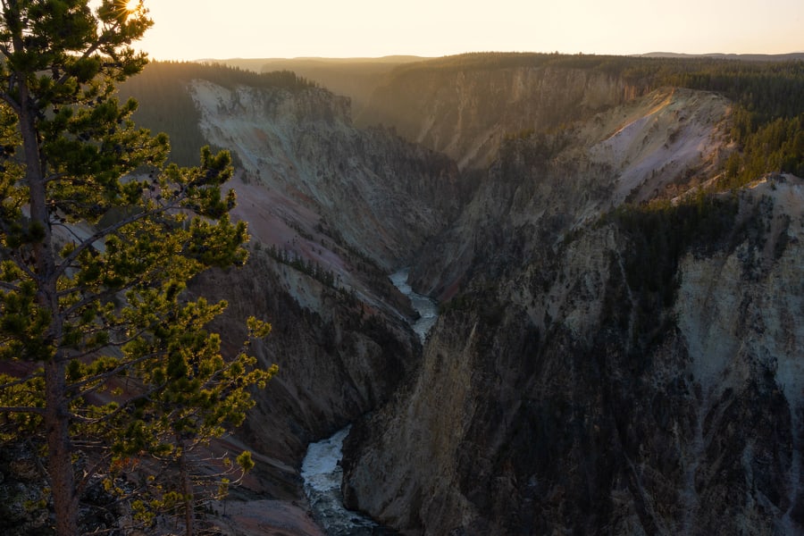 Gran Cañón y las cascadas del Parque Nacional de Yellowstone