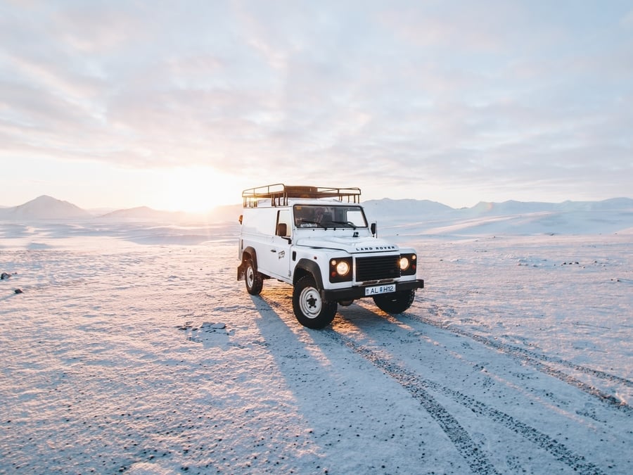 Drive in Iceland in winter is dangerous or safe Driving in Iceland in the winter