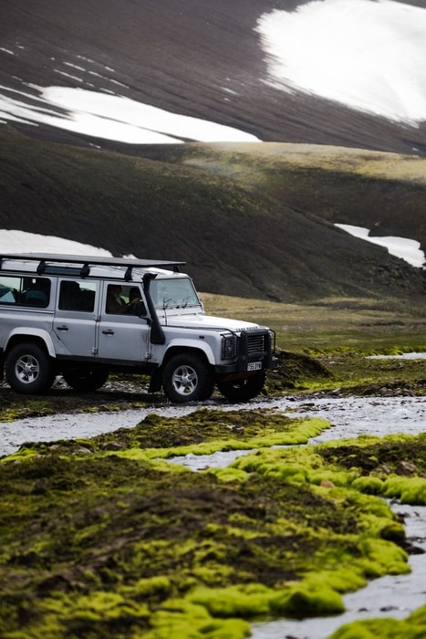Driving on F-road roads in Iceland are safe