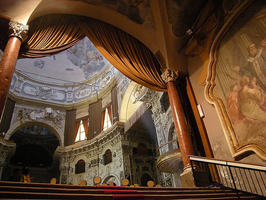san salvador church in palermo day trip