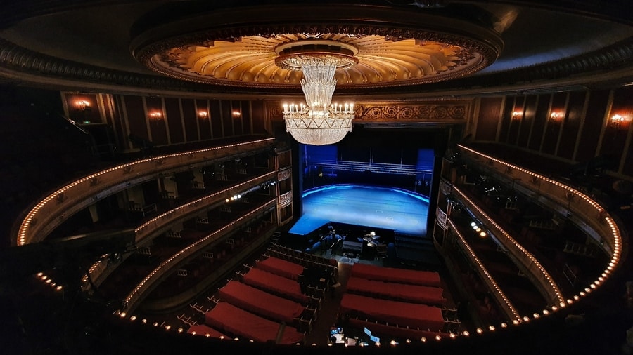 Teatro de la Zarzuela, que hacer en Madrid en pareja