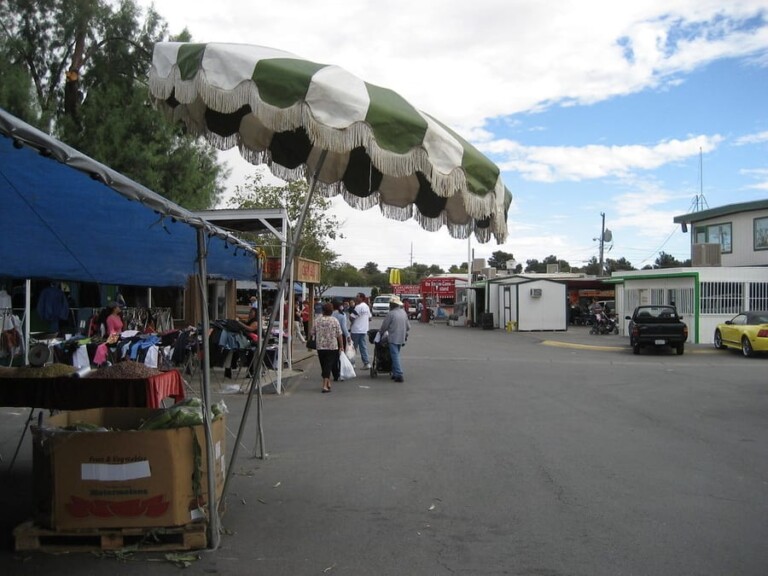 8 Best Flea Markets in Las Vegas, NV + MAP