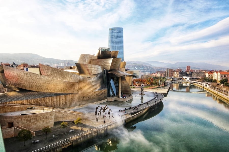 Guggenheim Museum Bilbao, top things to do in spain