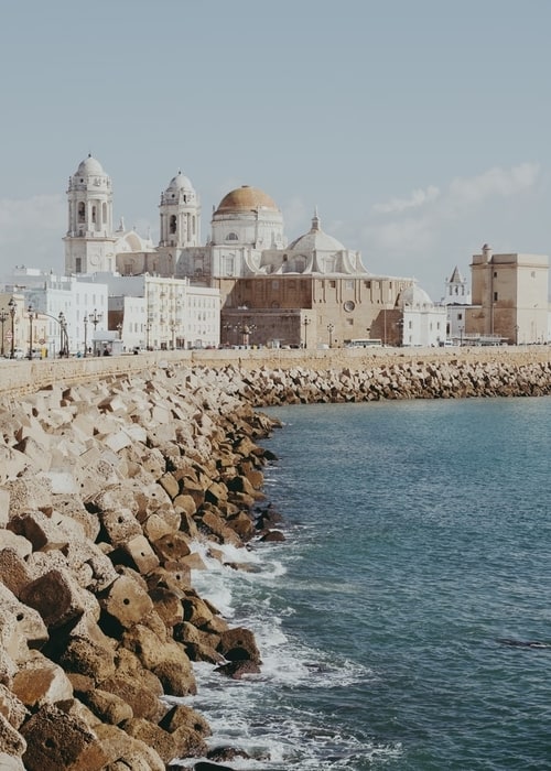 Cádiz, ciudades bonitas de españa en navidad