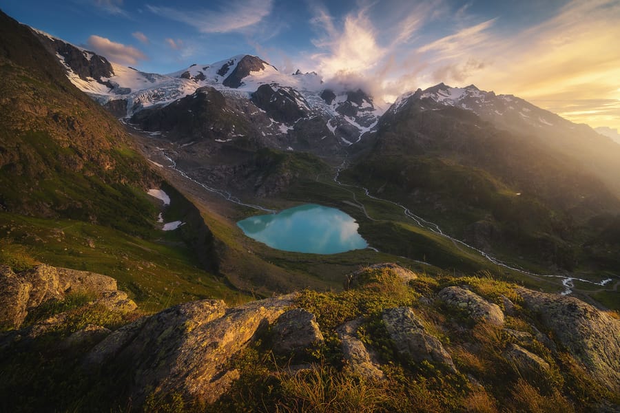 Learn landscape photography in the French Alps with professional photographers