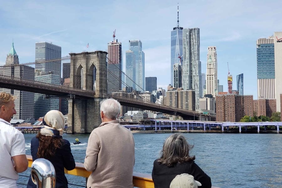 Brooklyn Bridge, crucero con cena en nueva york