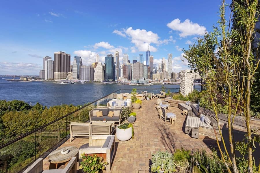 Harriet’s Rooftop & Lounge, rooftop bars in new york city