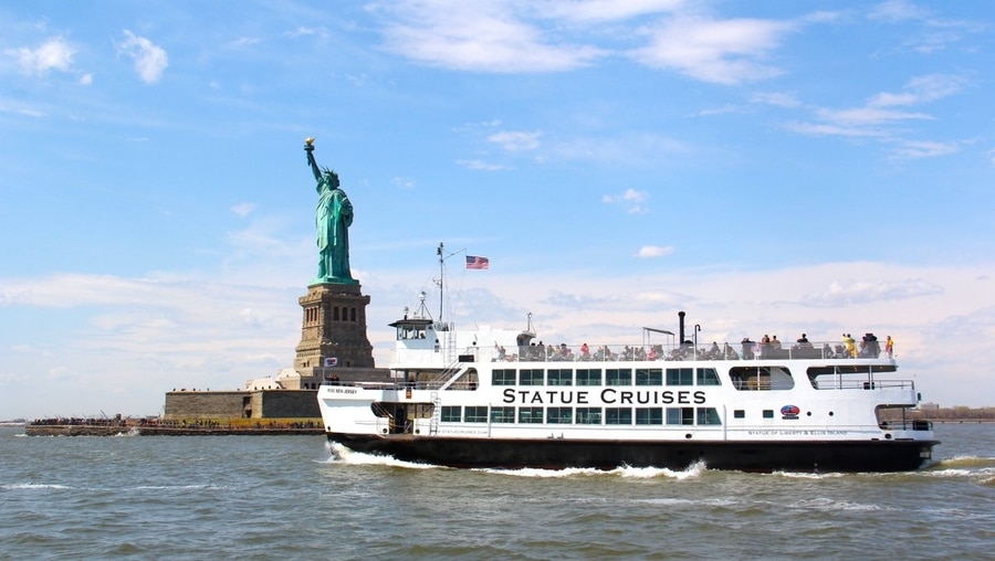 Statue of Liberty ferry, visit the statue of liberty crown