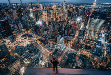 Nighttime NYC skyline, the edge observation deck