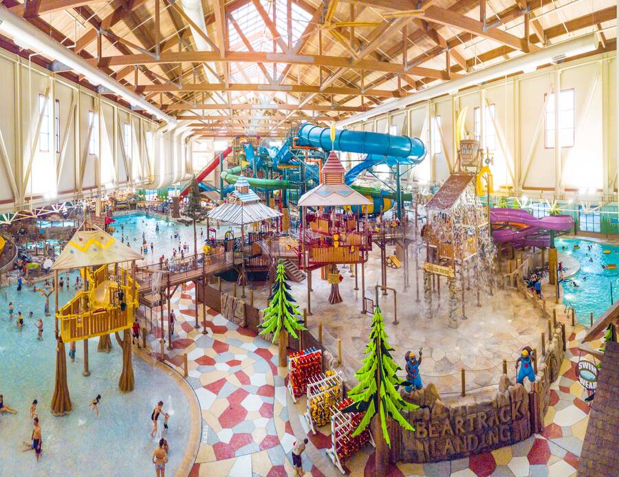 Great Wolf Lodge, indoor waterparks across New York