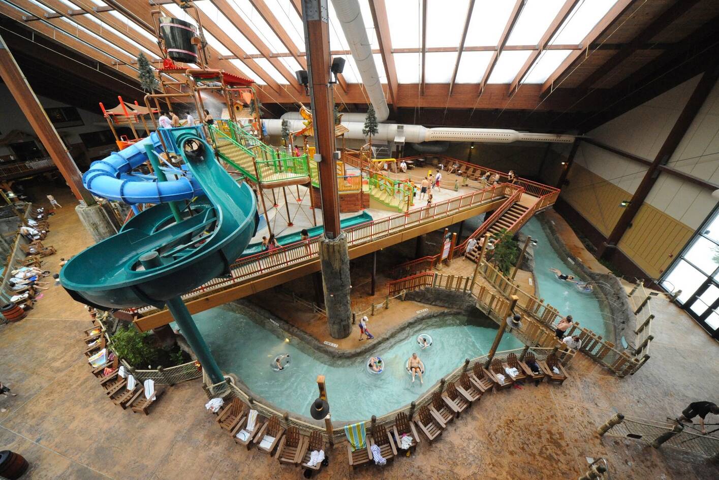 indoor water park in japan