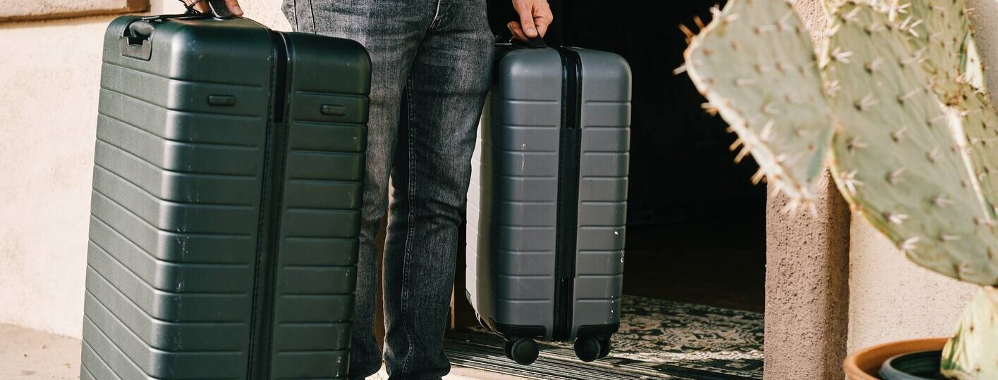 Luggage storage, airport luggage lockers
