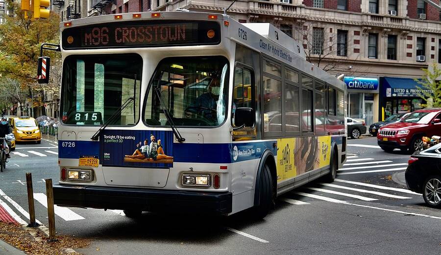 New York City bus, how to get around nyc without a car