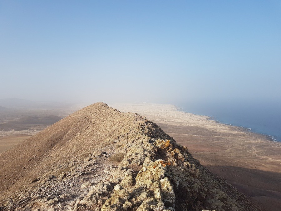 Red Mountain, things to do in corralejo fuerteventura Red Mountain, puerto de corralejo