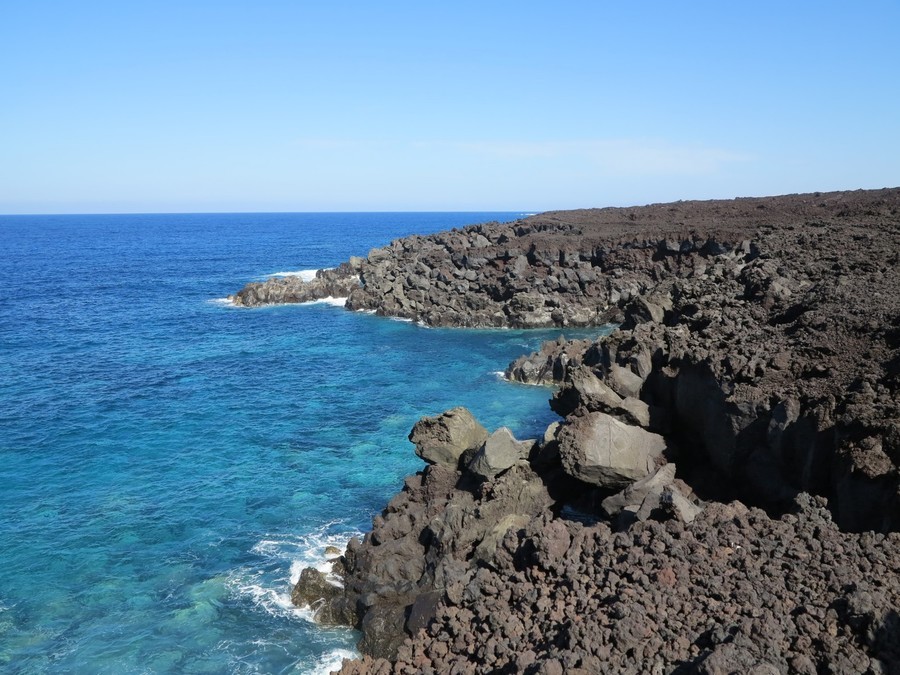 Playa del Paso, el golfo lanzarote restaurant Playa del Paso, hotels el golfo lanzarote