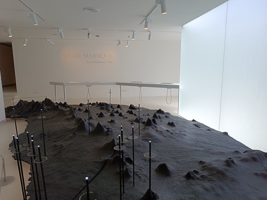 La Casa de los Volcanes, an extraordinary museum in Lanzarote La Casa de los Volcanes, one of the museums of Cesar Manrique in Lanzarote