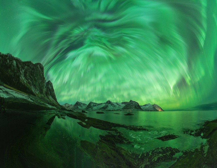 how to photograph panorama images of Northern Lights Northern Lights panorama image