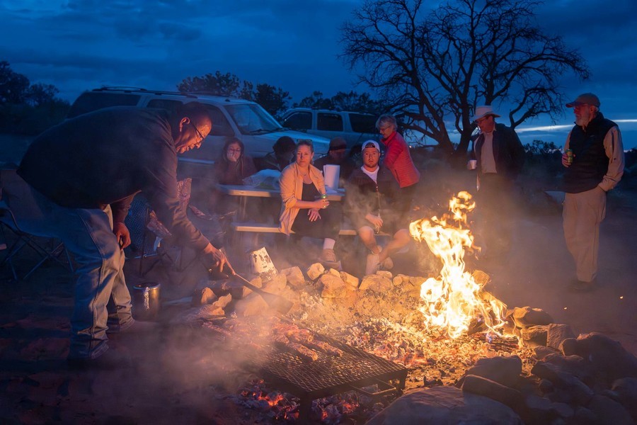 Hunts Mesa in Monument Valley
