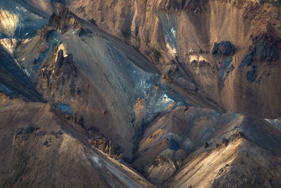 Details in the rock formations in the highlands