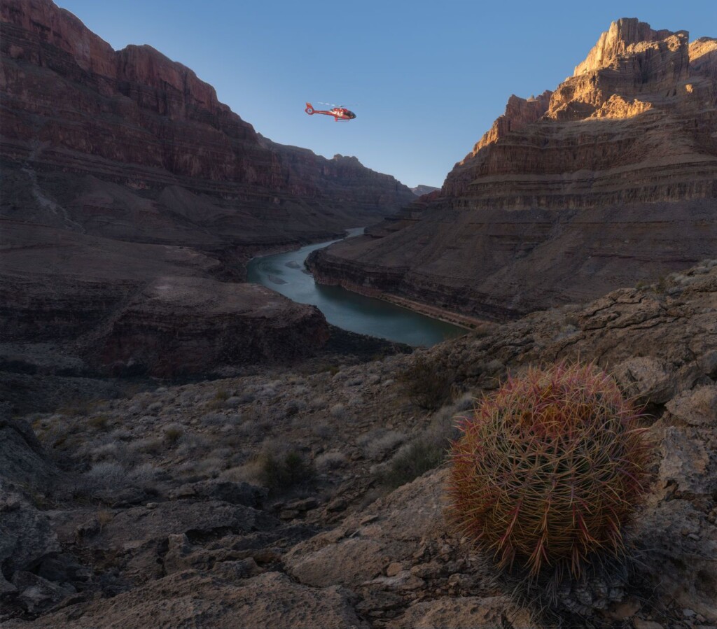 Las Vegas heli tour, flying in a Las Vegas helicopter Las Vegas helicopter tours review